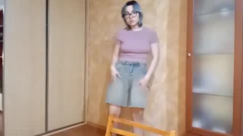 Snapshot of rebeckaaspinwall chatting on February 8, 2026, 3:04 pm Zoe online show from February 8, 2026, 3:04 pm