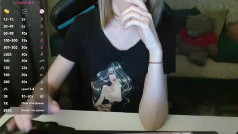 RebesaOlset online show from December 3, 2025, 4:27 pm