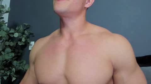 twitter REECET26 instagram RECCETAYLOR online show from January 14, 2026, 3:34 am