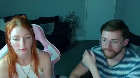 Snapshot of red_firesquirt chatting on January 14, 2025, 9:41 pm Red -  online show from January 14, 2025, 9:41 pm