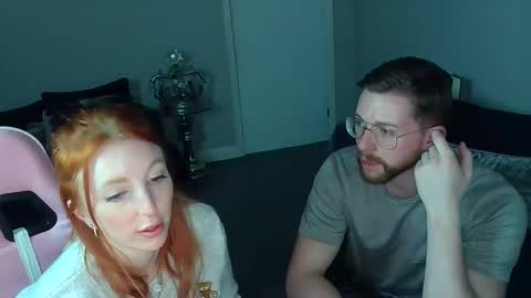 Snapshot of red_firesquirt chatting on March 2, 2025, 9:32 pm Red -  online show from March 2, 2025, 9:32 pm