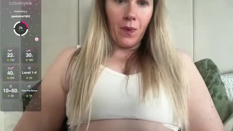 Snapshot of red_head_rosie_69 chatting on March 10, 2025, 11:10 am Rosie online show from March 10, 2025, 11:10 am