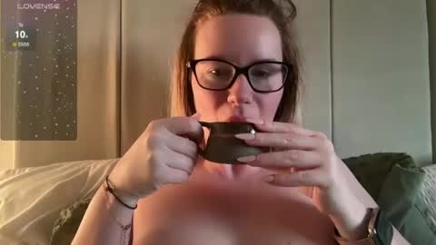 Snapshot of red_head_rosie_69 chatting on March 12, 2025, 6:29 am Rosie online show from March 12, 2025, 6:29 am