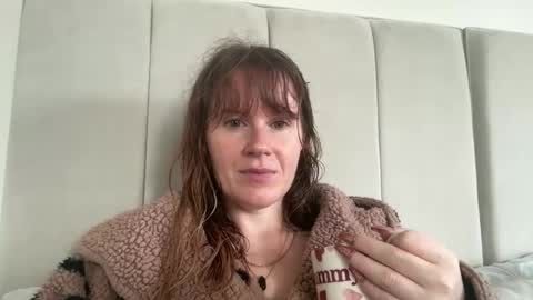 Snapshot of red_head_rosie_69 chatting on October 13, 2025, 9:20 am Rosie online show from October 13, 2025, 9:20 am