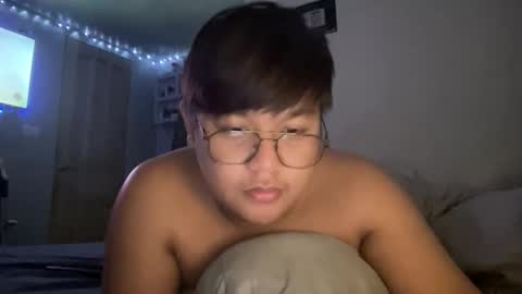 Red Libra online show from October 29, 2025, 6:42 pm