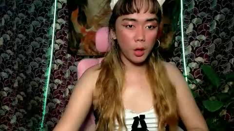 red_kitsune69 online show from September 11, 2025, 8:42 pm
