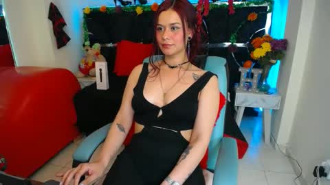 Luna online show from January 8, 2025, 12:28 am