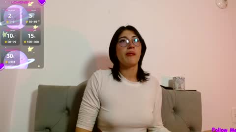 IG   OF red moonn online show from December 19, 2024, 2:35 pm