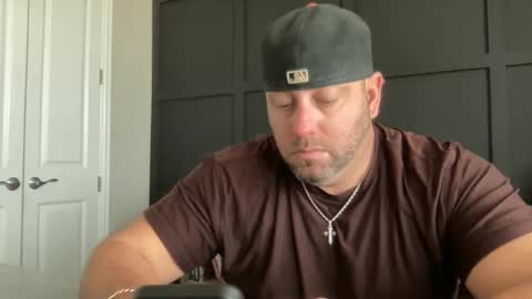 Snapshot of redbull1414 chatting on January 20, 2025, 6:32 pm RedBull online show from January 20, 2025, 6:32 pm