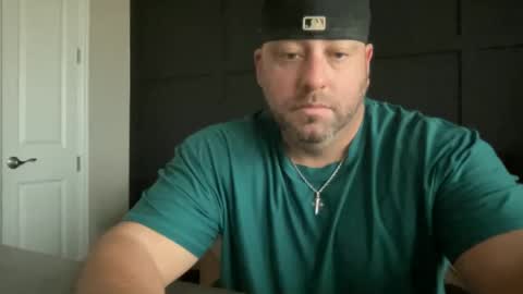 Snapshot of redbull1414 chatting on February 7, 2025, 2:26 pm RedBull online show from February 7, 2025, 2:26 pm