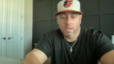 Snapshot of redbull1414 chatting on October 5, 2025, 2:37 pm RedBull online show from October 5, 2025, 2:37 pm