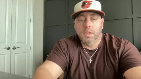 Snapshot of redbull1414 chatting on January 31, 2026, 10:08 pm RedBull online show from January 31, 2026, 10:08 pm