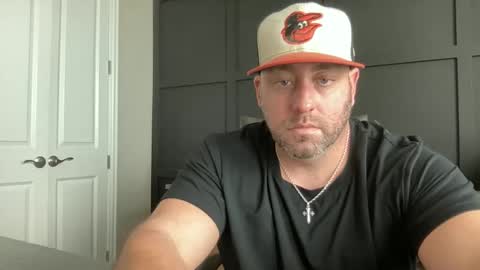 Snapshot of redbull1414 chatting on February 16, 2026, 10:50 pm RedBull online show from February 16, 2026, 10:50 pm