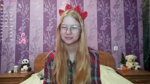 Mia online show from December 20, 2025, 7:26 am