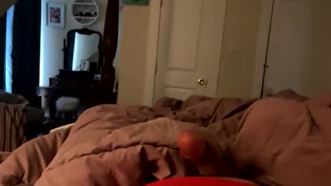 Snapshot of reddy4round2 chatting on November 21, 2025, 7:01 pm reddy4round2 online show from November 21, 2025, 7:01 pm