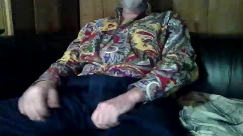 Snapshot of redfox60010 chatting on January 26, 2025, 6:38 am redfox60010 online show from January 26, 2025, 6:38 am