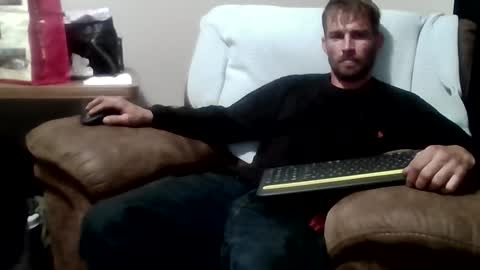 Kevin online show from November 16, 2025, 5:07 pm