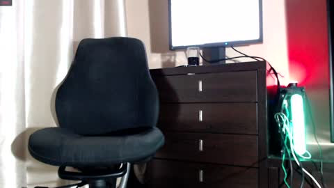 Steve Blond online show from January 18, 2025, 10:17 pm