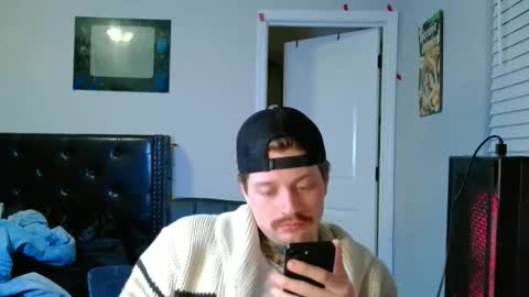 Snapshot of redinthebed chatting on February 1, 2026, 4:11 am InkedGinger online show from February 1, 2026, 4:11 am