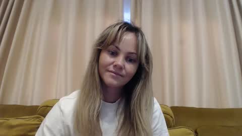 RedJessica online show from September 22, 2025, 8:49 am