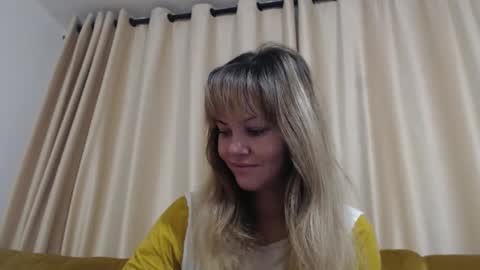 RedJessica online show from November 16, 2025, 5:13 am