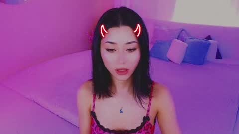Snapshot of redmidnight_ chatting on May 7, 2026, 9:20 pm Kiara online show from May 7, 2026, 9:20 pm