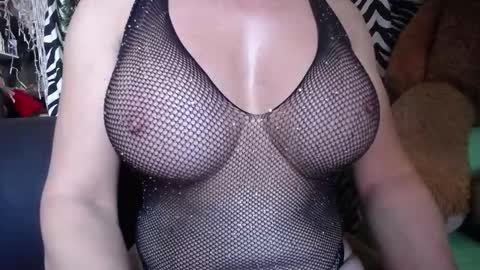 MIA online show from January 9, 2026, 4:32 pm