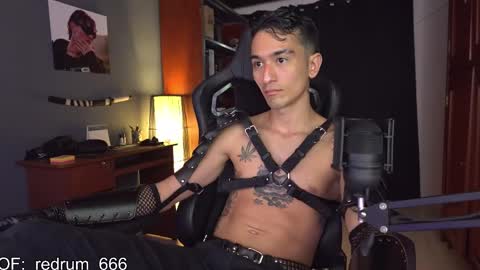 Red online show from February 25, 2025, 5:04 pm