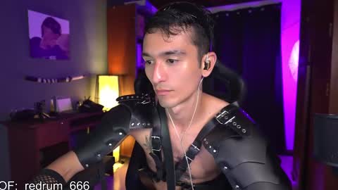 Red online show from March 11, 2025, 5:02 pm