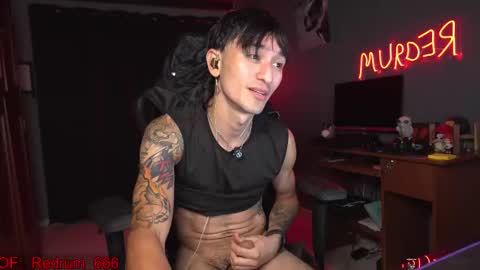 Red online show from October 26, 2025, 3:12 am