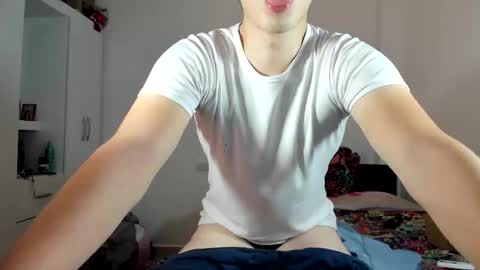 RedsoulReaver online show from December 22, 2025, 4:26 pm