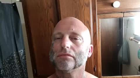 The devil online show from April 3, 2026, 3:43 pm