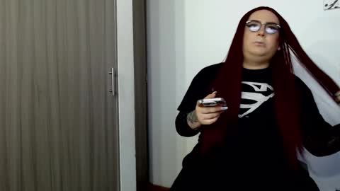 redvelvett22 online show from January 16, 2026, 11:47 am