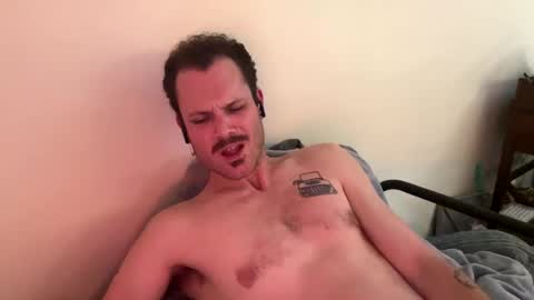 Snapshot of reed_thomas chatting on December 16, 2024, 7:15 am Reed Thomas online show from December 16, 2024, 7:15 am