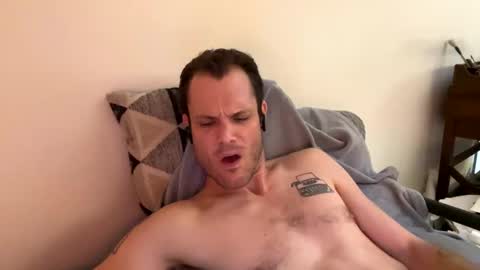 Snapshot of reed_thomas chatting on September 18, 2025, 5:20 am Reed Thomas online show from September 18, 2025, 5:20 am