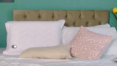 Snapshot of reese_yanella chatting on February 20, 2026, 8:31 pm Yanella online show from February 20, 2026, 8:31 pm