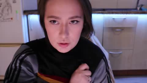 Snapshot of regalelsa chatting on October 14, 2025, 4:30 pm Elsa online show from October 14, 2025, 4:30 pm