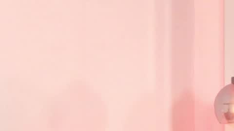 Regina  online show from September 12, 2025, 4:34 am