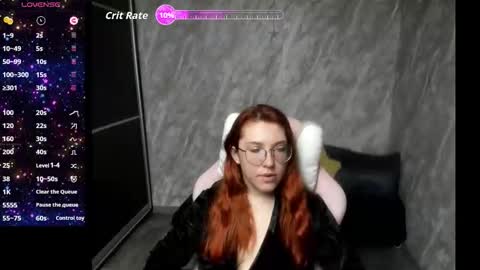 Snapshot of reginasmilee chatting on May 14, 2026, 2:07 am Regina online show from May 14, 2026, 2:07 am