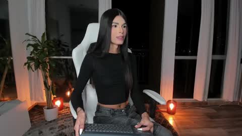  REICHEL  online show from March 8, 2025, 2:23 am