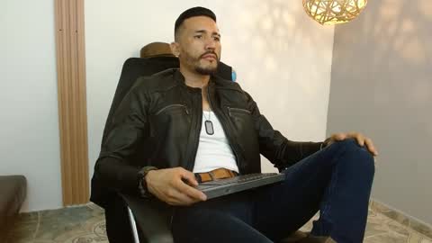   REIKO  online show from January 25, 2025, 8:00 pm