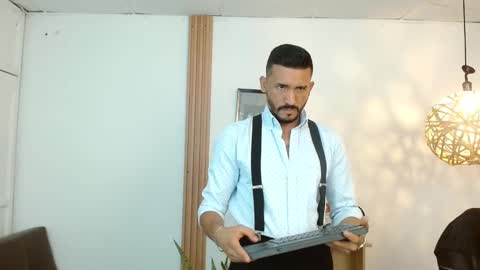   REIKO  online show from February 11, 2025, 10:07 pm