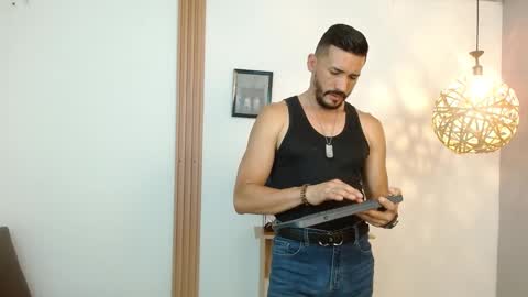   REIKO  online show from February 28, 2025, 7:35 pm