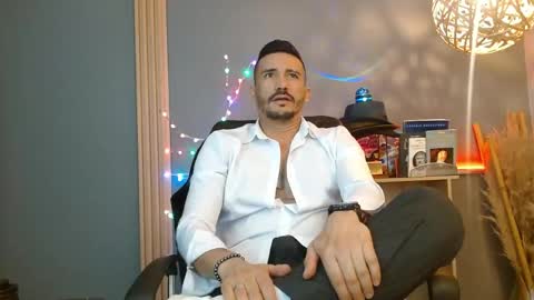   REIKO  online show from March 24, 2026, 2:55 pm