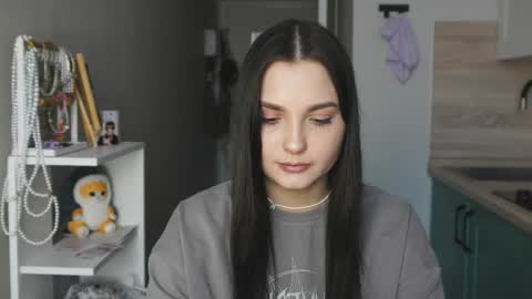 Bell online show from September 12, 2025, 1:44 pm