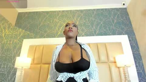 Miah online show from October 10, 2025, 4:11 am