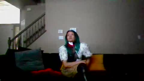 Snapshot of reineweathers chatting on December 4, 2025, 4:16 pm Reinee online show from December 4, 2025, 4:16 pm