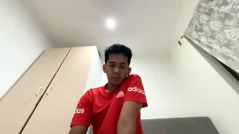 Snapshot of reizhne chatting on June 11, 2026, 1:38 am reizhne online show from June 11, 2026, 1:38 am