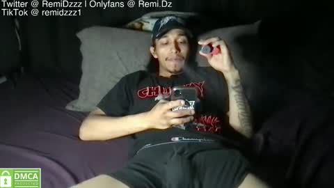 Remi D online show from October 26, 2025, 7:36 am