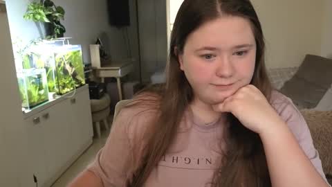 Ann OF - remirann21 online show from November 27, 2025, 9:33 am